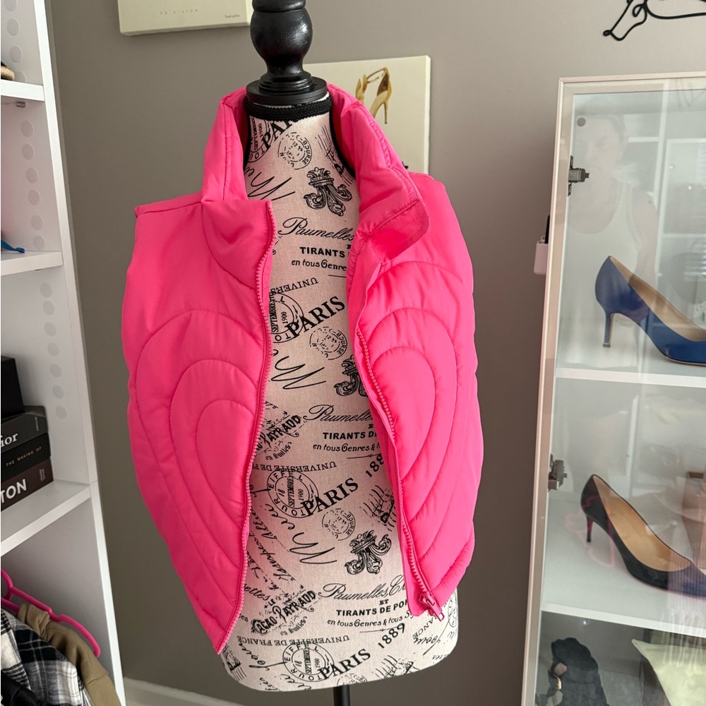 Vibrant Pink Women's Quilted Vest